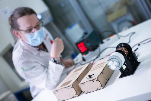 Adriana in the BioTehna laboratory @ Kersnikova Institute, during her Biofriction residency; credit Hana Jošić